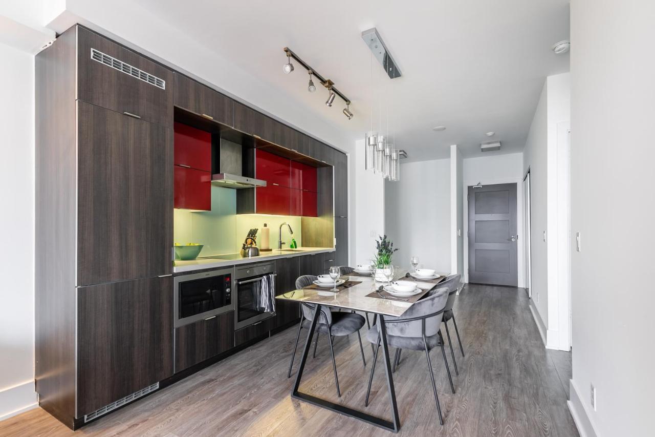 Stylish 1Br + Office Condo - Cn Tower View Toronto Buitenkant foto